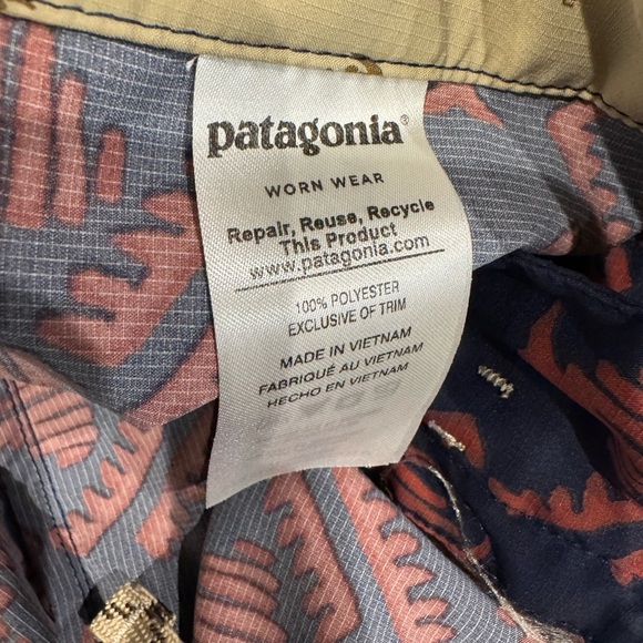 Patagonia Stretch Planning Boardshort 28 NWOT - Picture 6 of 6